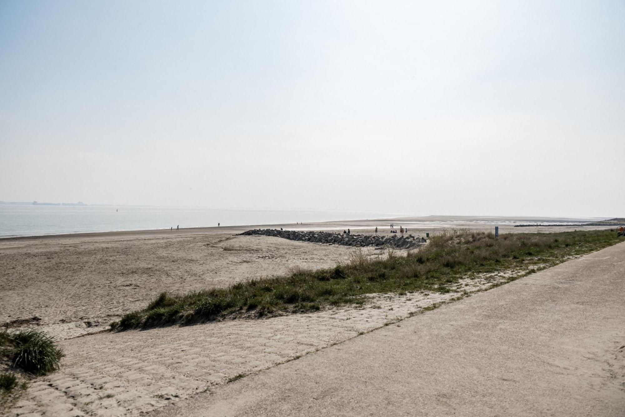 Chalet Zeeuws Genieten In Baarland, Zeeland Baarland